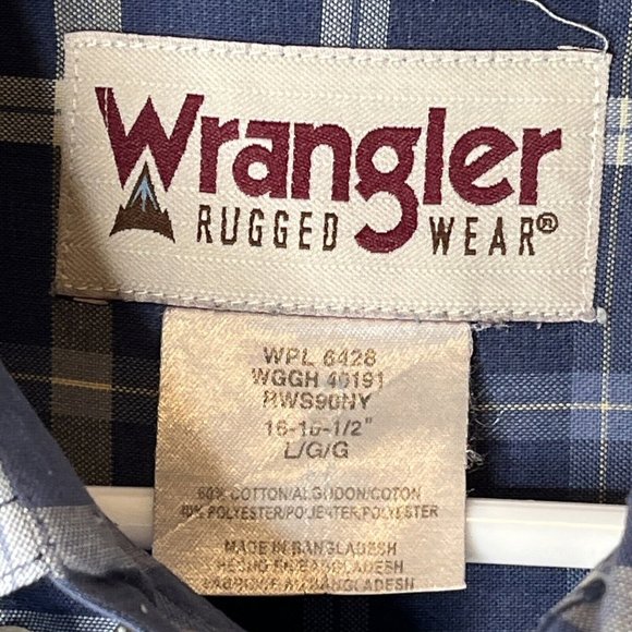 Wrangler Mens Button Down Shirt LG Blue Plaid Short Sleeve Rugged Wear Outdoors - Picture 6 of 10
